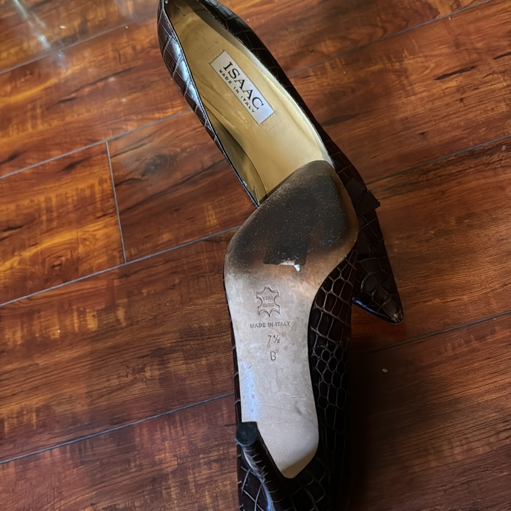 Brown Brown - image 6